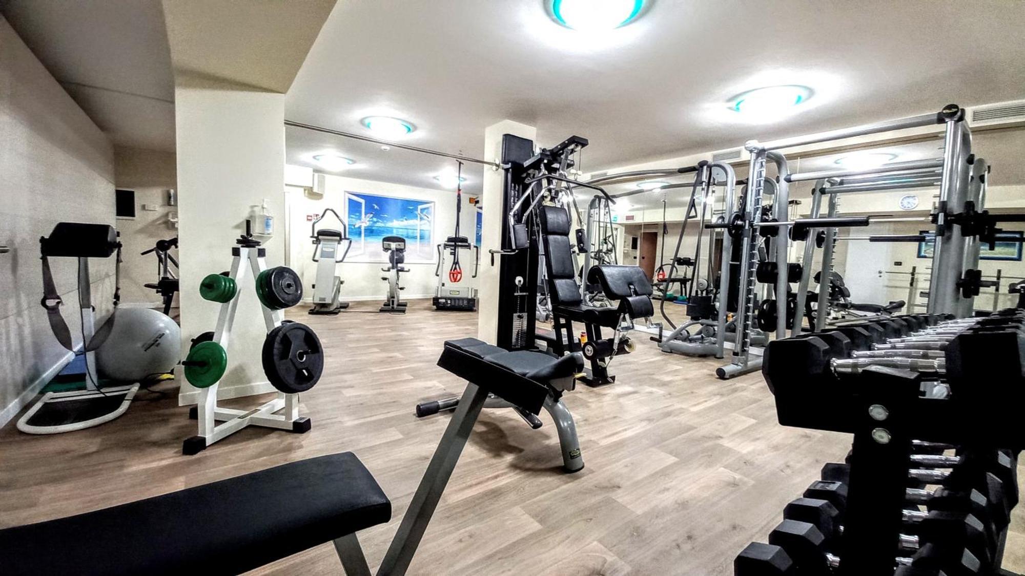 Hotel Caesar Paladium Rimini Luaran gambar